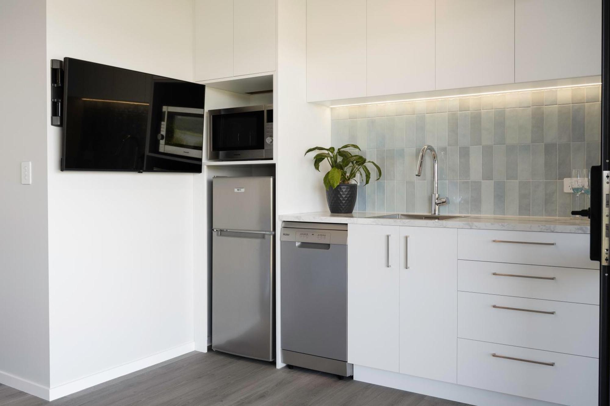 Pukehina Estuary Sunset Views Townhouse & Studio Esterno foto