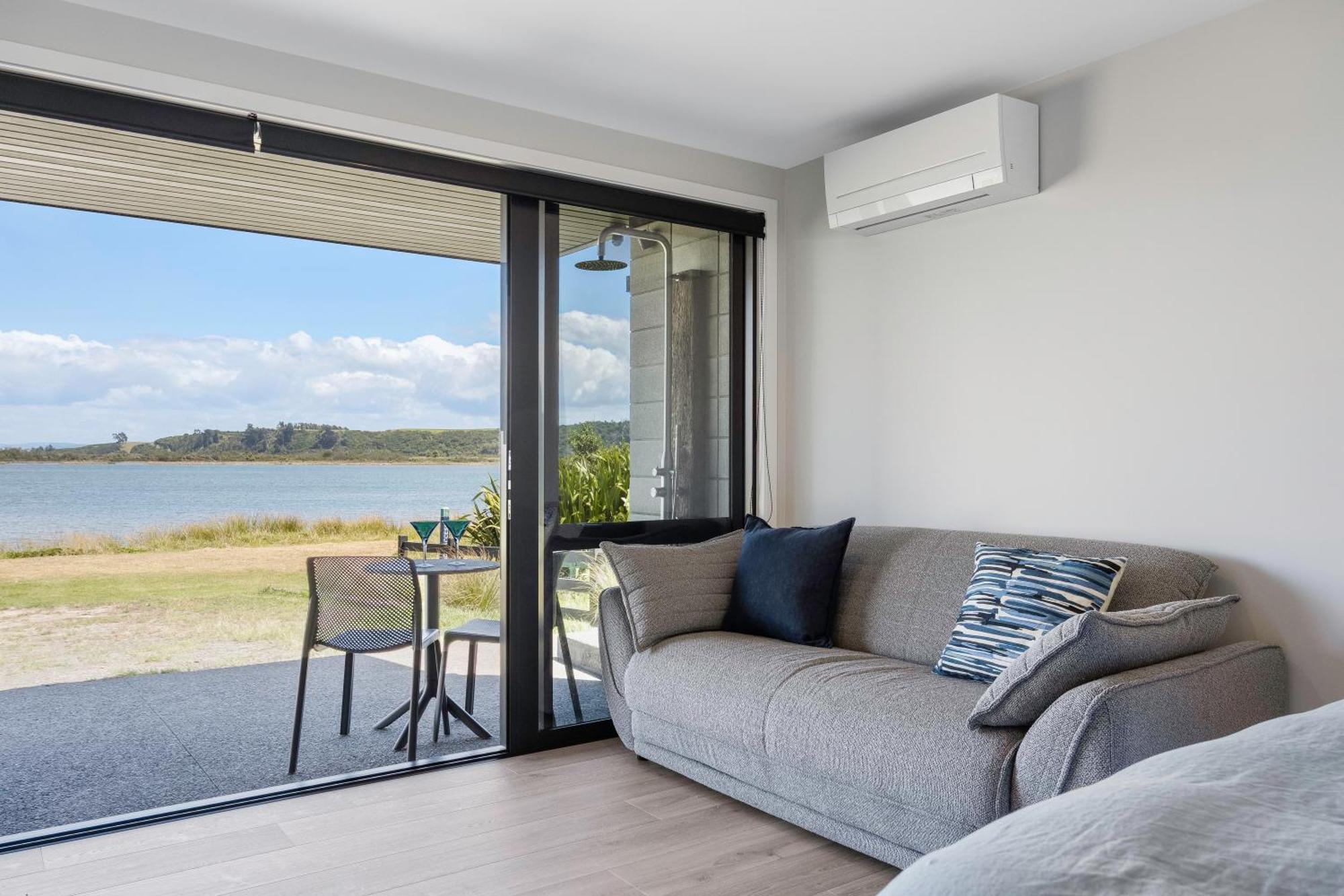 Pukehina Estuary Sunset Views Townhouse & Studio Esterno foto
